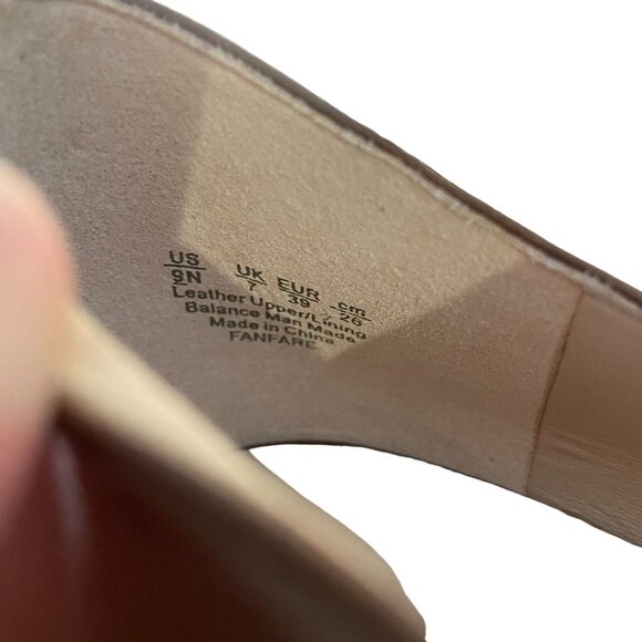 27 EDIT Brown Ankle Shoe - Picture 2 of 7